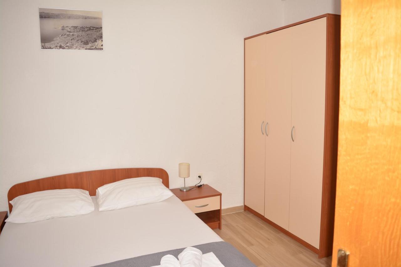 Apartments & Room Madi Senj  Exterior foto